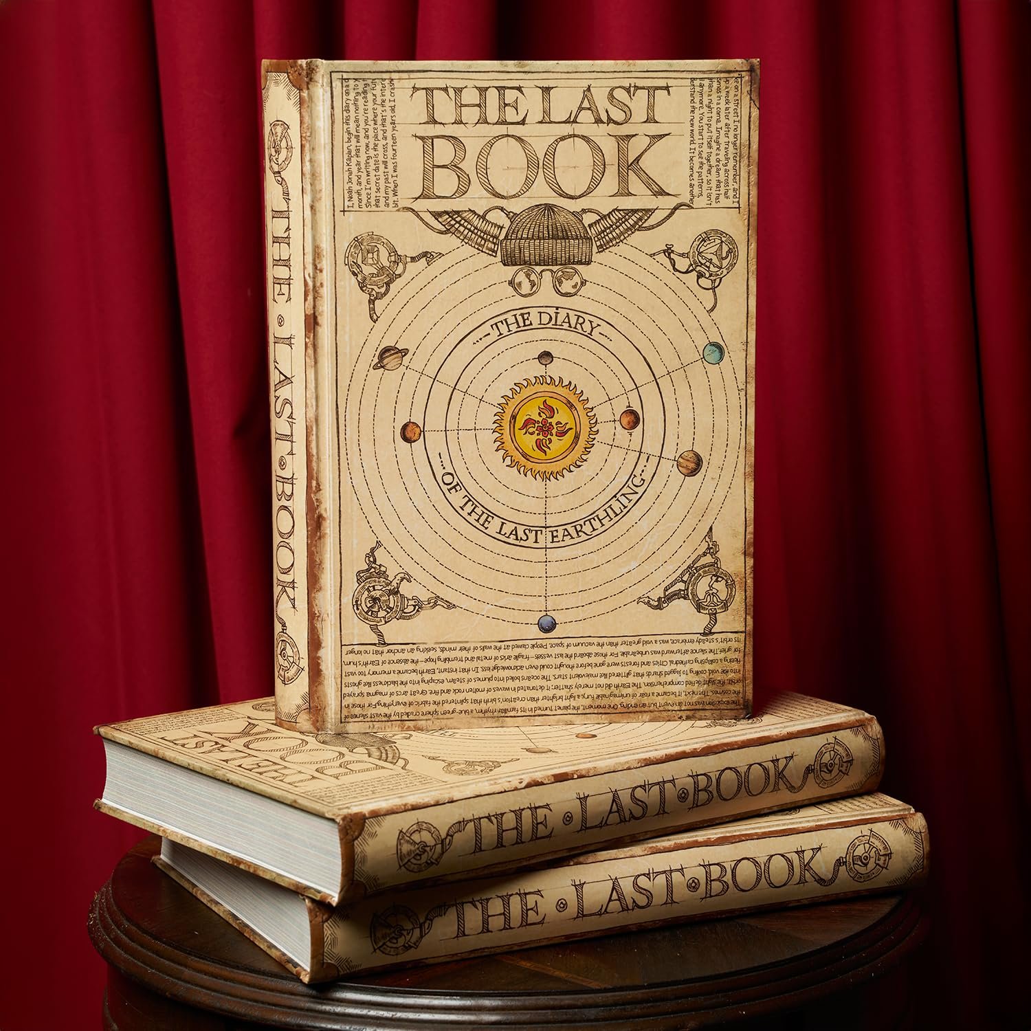 The Last Book. The Diary of The Last Earthling - detail view 2